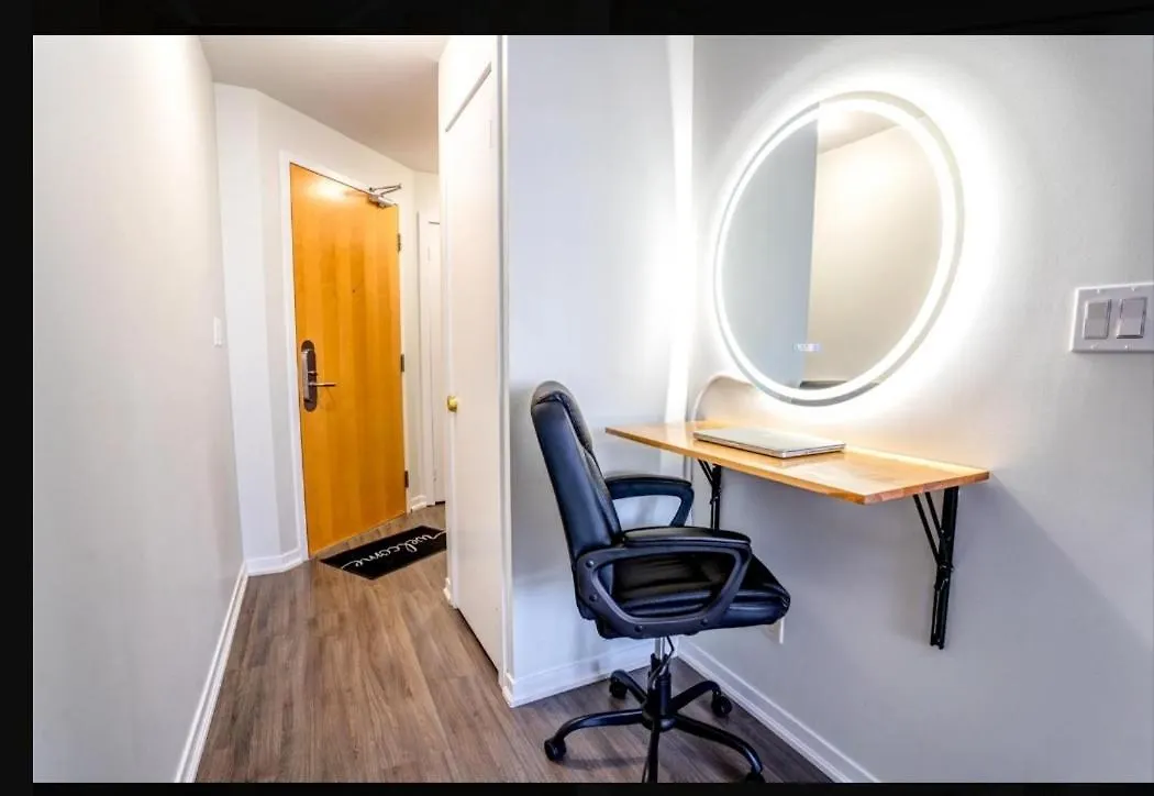 Exquisite Living Toronto Apartment Canada